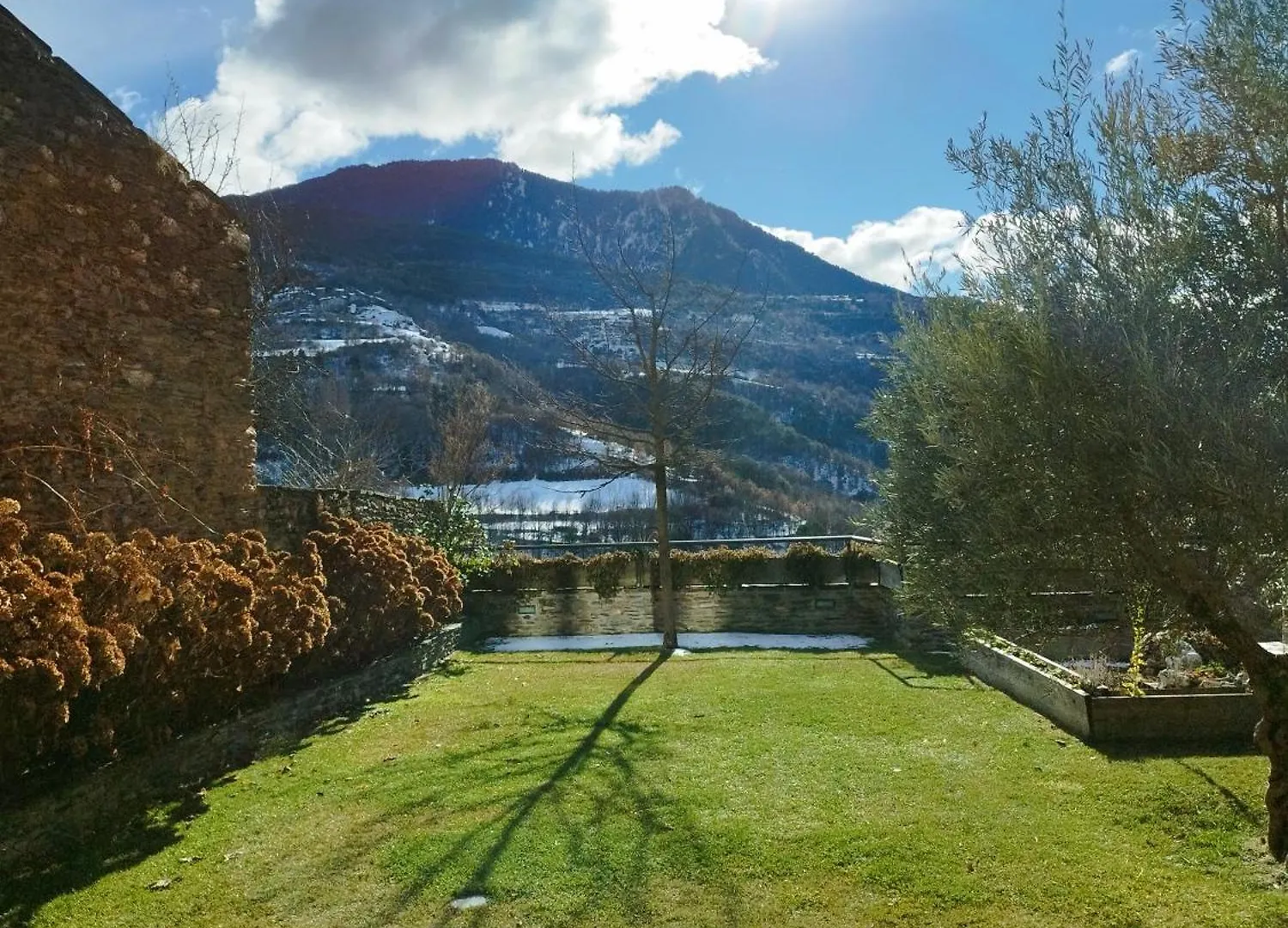 Lantställe Casa Rural La Comella Pensionat Tirvia
