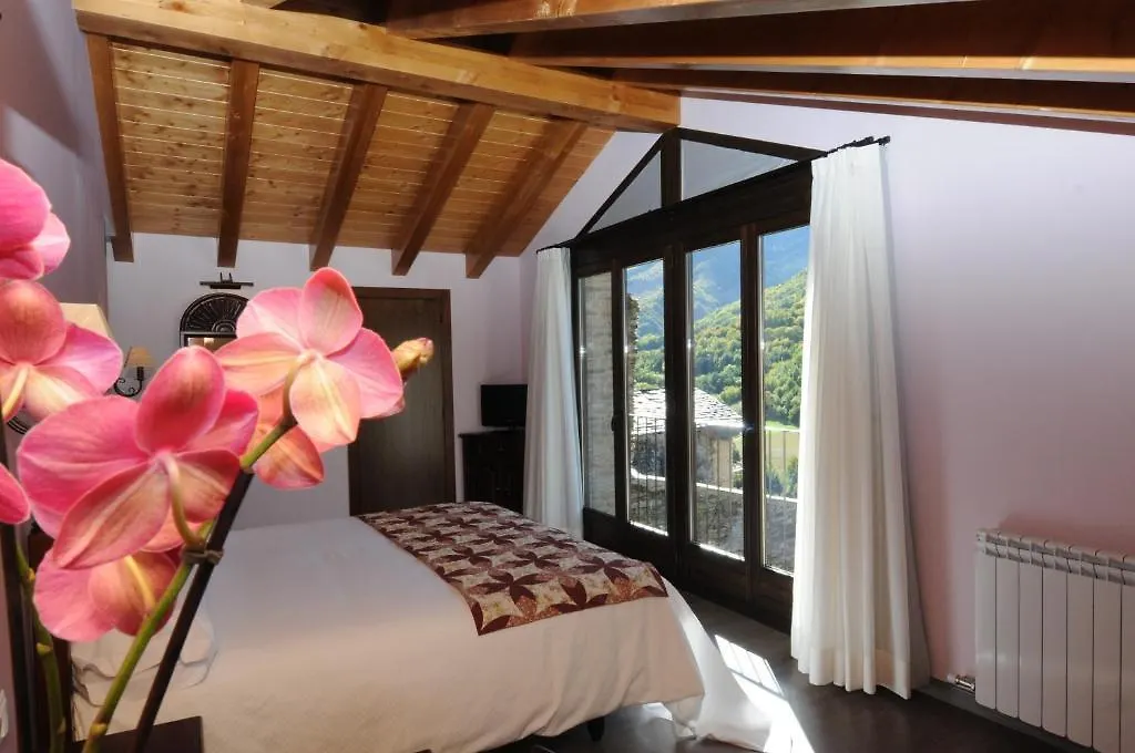 Lantställe Casa Rural La Comella Pensionat Tirvia Spanien
