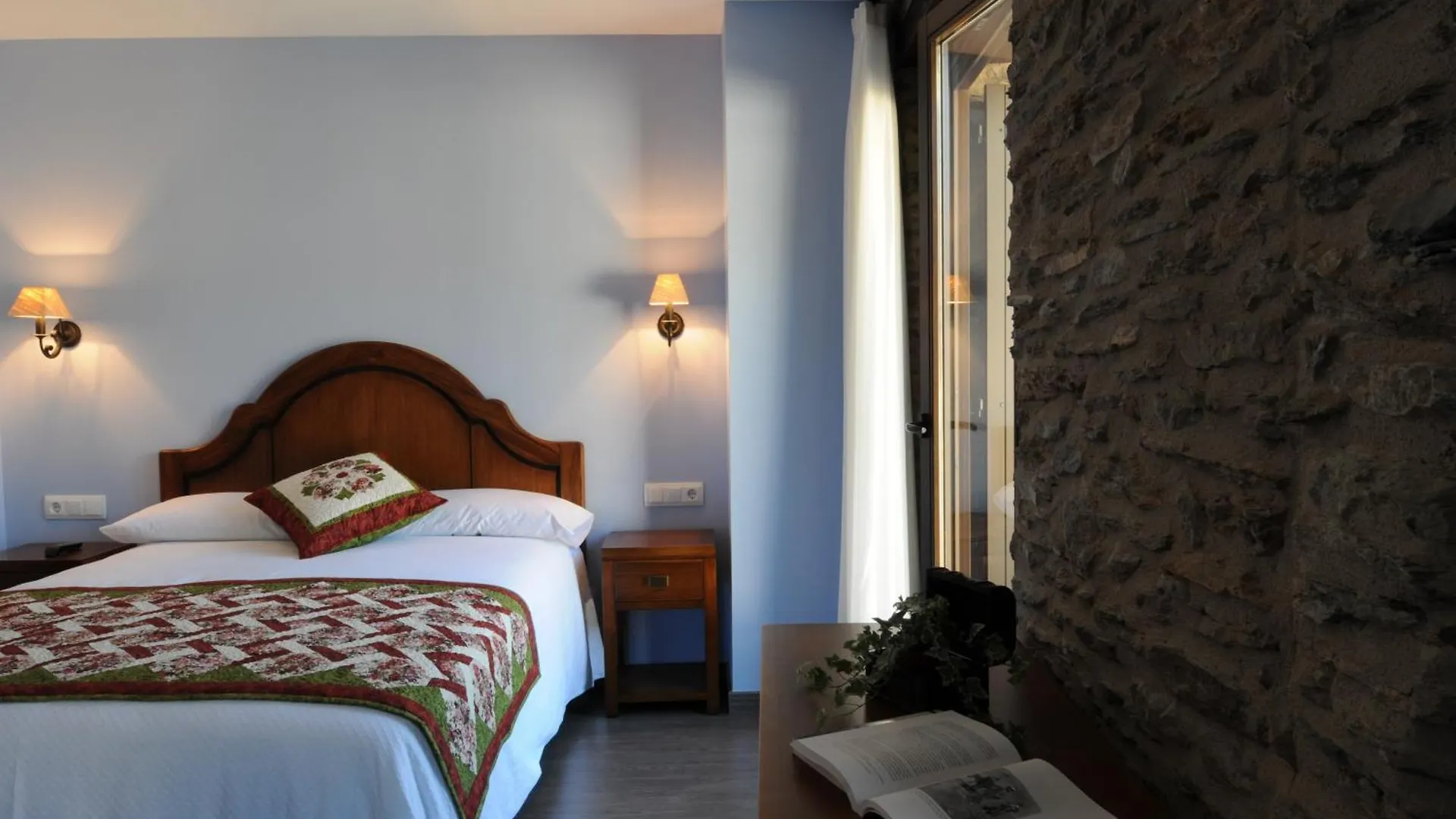 Casa Rural La Comella Tirvia 0*,